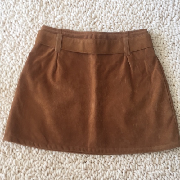 Motel Rocks Faux Suede Skirt WORN TWICE - Picture 4 of 6